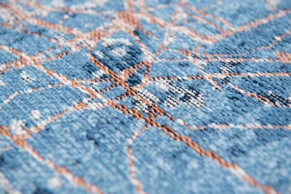 Louis De Poortere alfombra Cities Tokyo 9314 Conductive Blue zoom 1