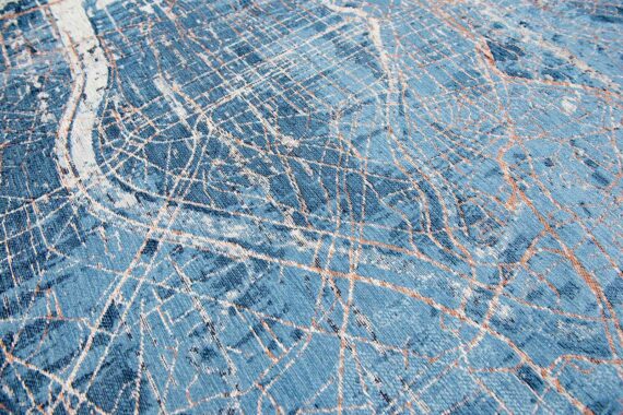 Louis De Poortere alfombra Cities Tokyo 9314 Conductive Blue zoom 2