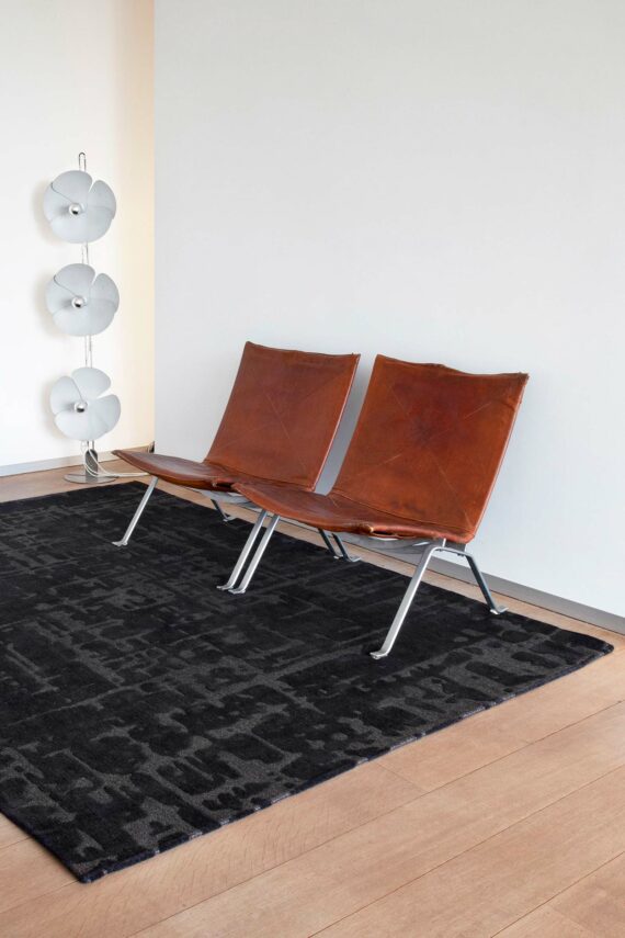 Louis De Poortere alfombra LX 9200 Structures Baobab Black Water interior 2