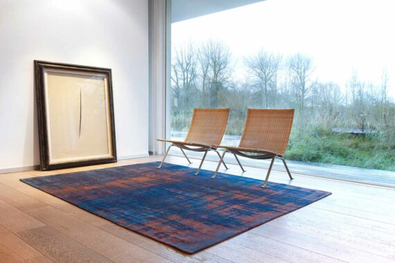 Louis De Poortere alfombra LX 9211 Atlantic Venetian Dust Sunset Blue interior