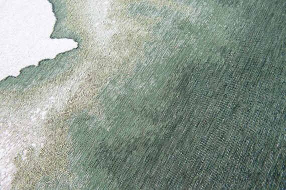 Louis De Poortere alfombra Meditation Lagoon 9331 Palm Green zoom 2
