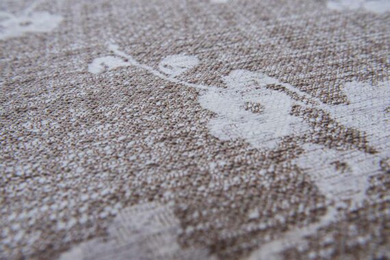 Louis De Poortere alfombra Sakura 9373 Morning Mist zoom 1