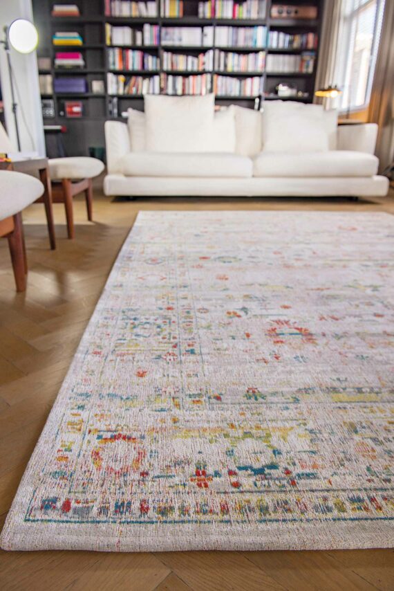 alfombras Louis De Poortere LX 8894 Antiquarian Ushak Turkish Delight interior