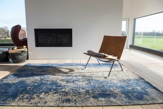 alfombras Louis De Poortere LX8629 Mad Men Cracks Abyss Blue interior